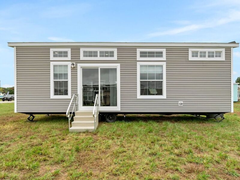 For Sale Tiny Homes In Canada   424934048 7145771922175865 6055581042644100562 N 800x600 